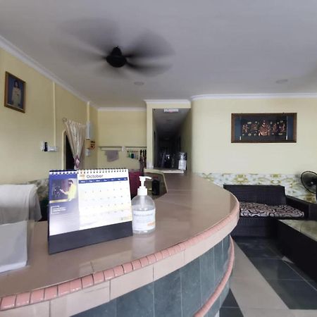 Super Oyo 90086 My Seven Days Inn Johor Bahru Esterno foto